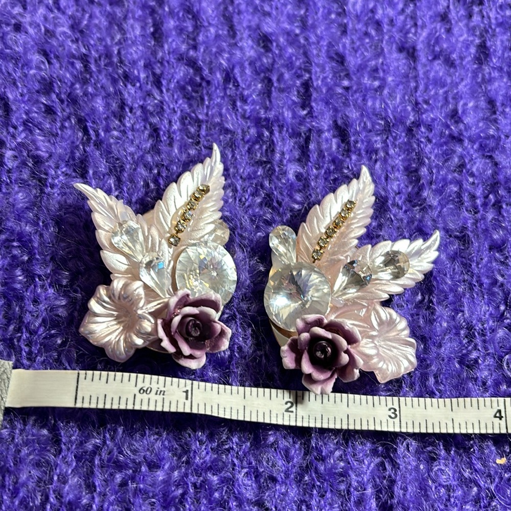 VINTAGE EARRINGS - Picture 7 of 8